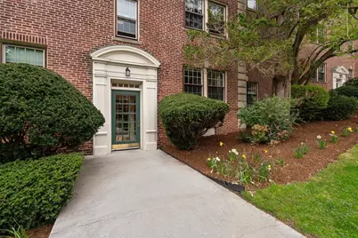 1500 Beacon St #4, Brookline, MA 02446 - Photo 3