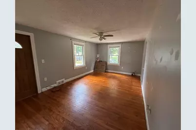 76 Nelson Circle, West Springfield, MA 01089 - Photo 5