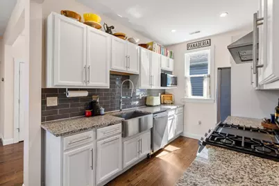 9-11 Boynton St #3, Boston, MA 02130 - Photo 9