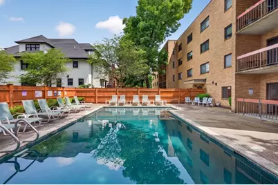 41 Centre St #106, Brookline, MA 02446 - Photo 19
