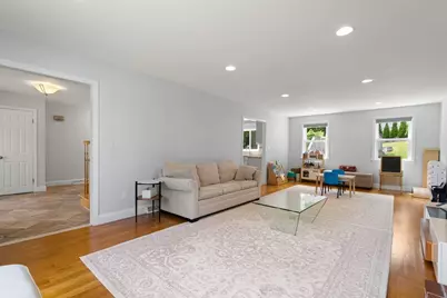 5 Patrick Cir, Stoneham, MA 02180 - Photo 7