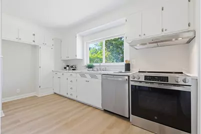 71 W Main St, West Brookfield, MA 01585 - Photo 11