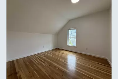 233 Rivet Street, New Bedford, MA 02744 - Photo 9