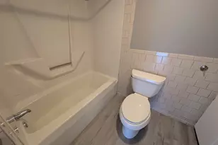 162 Rockland St, Fall River, MA 02724 - Photo 17