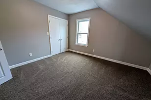 162 Rockland St, Fall River, MA 02724 - Photo 17