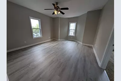 162 Rockland St, Fall River, MA 02724 - Photo 9