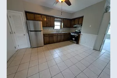162 Rockland St, Fall River, MA 02724 - Photo 25