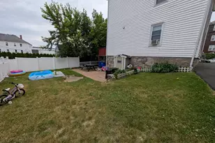 162 Rockland St, Fall River, MA 02724 - Photo 23