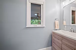 36 Maple St, Canton, MA 02021 - Photo 9