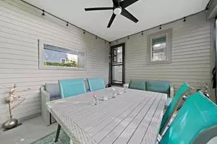 36 Maple St, Canton, MA 02021 - Photo 25