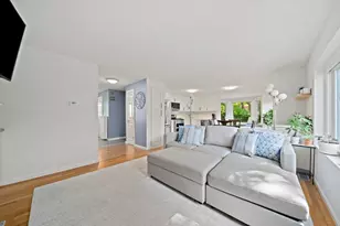 36 Maple St, Canton, MA 02021 - Photo 5
