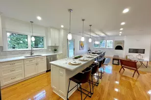 866 Salem St, Groveland, MA 01834 - Photo 1