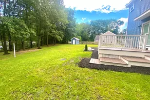 866 Salem St, Groveland, MA 01834 - Photo 37