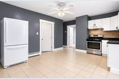 969 Canterbury St, Boston, MA 02131 - Photo 15