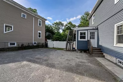 969 Canterbury St, Boston, MA 02131 - Photo 3