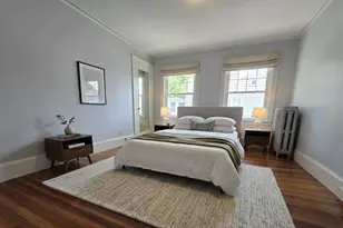 19 Rowe St, Newton, MA 02466 - Photo 3