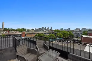 12 Pearl St, Boston, MA 02129 - Photo 11