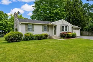 91 Spikenard Cir, Springfield, MA 01129 - Photo 3