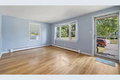 26 Sunset Rd, Dracut, MA 01826 - Photo 3