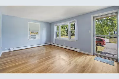 26 Sunset Rd, Dracut, MA 01826 - Photo 3