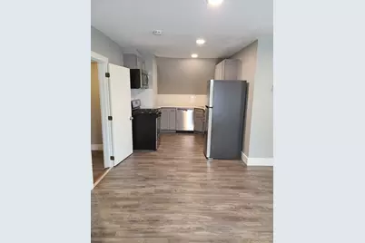 17 Stearns St #3, Malden, MA 02148 - Photo 3