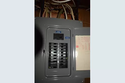 175 High St, Somerset, MA 02716 - Photo 23