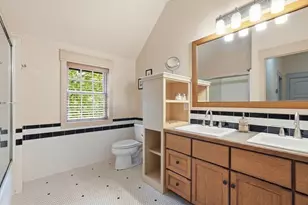 18 Eveningstar Dr, Amherst, MA 01002 - Photo 29