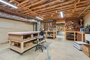 18 Eveningstar Dr, Amherst, MA 01002 - Photo 41