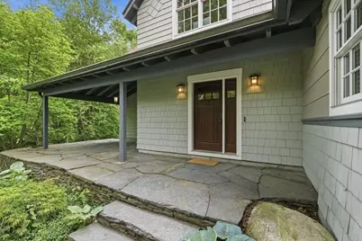 18 Eveningstar Dr, Amherst, MA 01002 - Photo 5