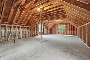18 Eveningstar Dr, Amherst, MA 01002 - Photo 35