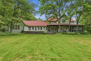 18 Eveningstar Dr, Amherst, MA 01002 - Photo 3