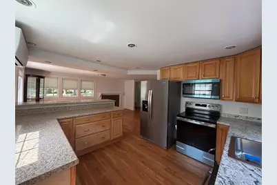 722 Vfw Pkwy, Boston, MA 02132 - Photo 7
