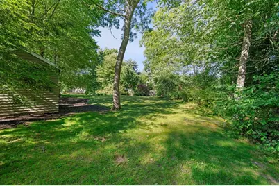 19 Jefferson St, Billerica, MA 01821 - Photo 37