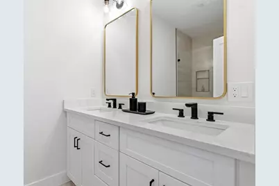 28 Swan Ave. #2, Boston, MA 02128 - Photo 15