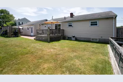 192 Calvin Ave, Somerset, MA 02726 - Photo 11