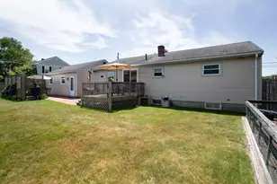 192 Calvin Ave, Somerset, MA 02726 - Photo 11