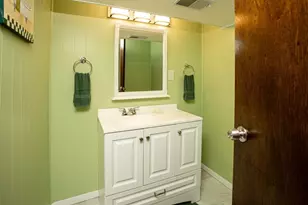 192 Calvin Ave, Somerset, MA 02726 - Photo 37
