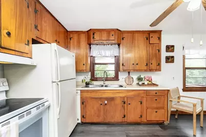 5 Meriline Ave, Methuen, MA 01844 - Photo 15