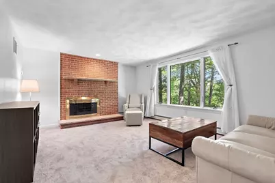 25 Dexter Rd, Melrose, MA 02176 - Photo 17