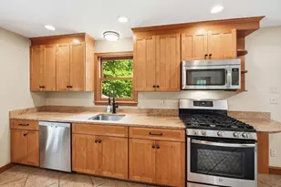 50 Melrose Ave, Tewksbury, MA 01876 - Photo 7