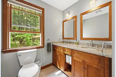 50 Melrose Ave, Tewksbury, MA 01876 - Photo 15