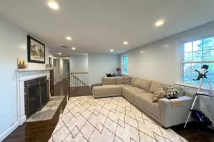 10 Meadowview Rd, Wayland, MA 01778 - Photo 9