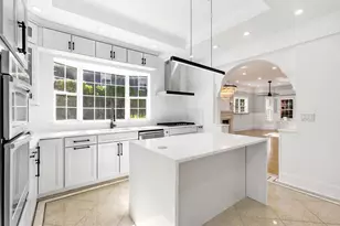 10 Washington Park, Newton, MA 02460 - Photo 7
