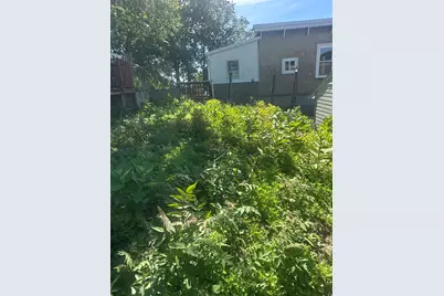 111 Arnold St, Revere, MA 02151 - Photo 31