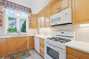 15 Reservoir St, Mansfield, MA 02048 - Photo 9