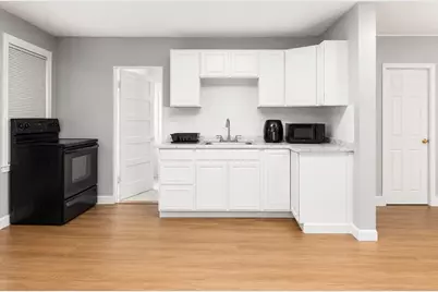 112 Ford St, Brockton, MA 02301 - Photo 7