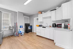 112 Ford St, Brockton, MA 02301 - Photo 9