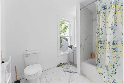 112 Ford St, Brockton, MA 02301 - Photo 17