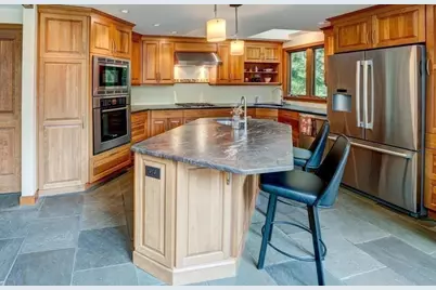 40 Bicentennial Way, Boxborough, MA 01719 - Photo 15