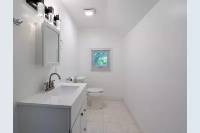 10 Walnut St, Ware, MA 01082 - Photo 11